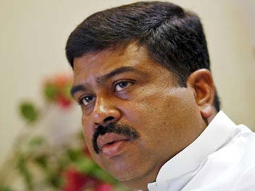 भारत ने ईंधन सब्सिडी डिलीवरी में सुधार लाकर दो अरब डॉलर बचाए : प्रधान