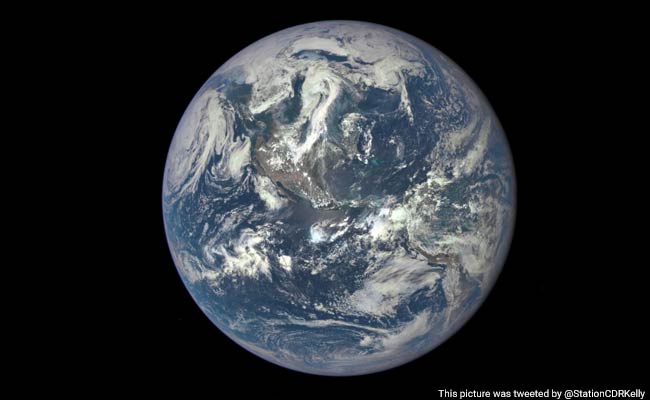 Stunning Image of Earth From 1.6 Million Kms Away