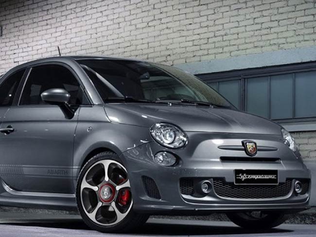 4 अगस्त को लॉन्च होगी फिएट की 595 Abarth Compitizione