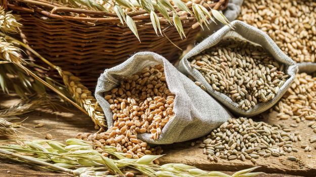 Eat Fibre-Rich Diet For Better Sleep