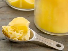 Presenting Low-Fat Ghee by Indian Researchers Presenting Low-Fat Ghee by Indian Researchers