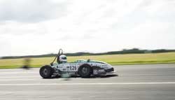 Students Build Car That Does 0 to 100km/h in 1.7 Seconds