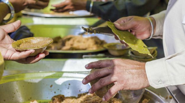 Over 250 Gurdwaras in Britain Serving as Food Banks