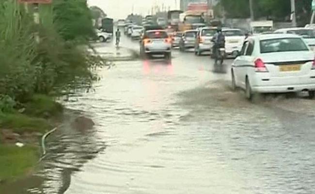 Delhi Government Launches 24X7 Helpline to Register Water-Logging