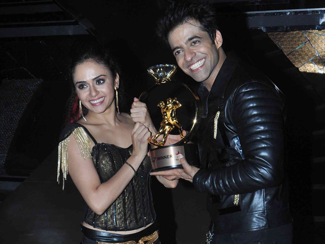 Himmanshoo Malhotra, Amruta Khanvilkar Win <i>Nach Baliye 7</i>