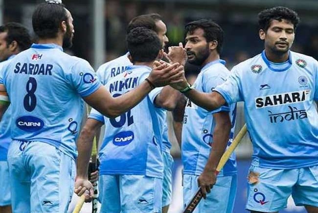 मैदान से ज़्यादा दफ़्तर में खेली जा रही है हॉकी, मुख्य कोच के अलावा भी होंगे कई बदलाव मैदान से ज़्यादा दफ़्तर में खेली जा रही है हॉकी, मुख्य कोच के अलावा भी होंगे कई बदलाव