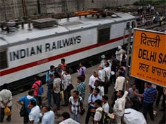 Indian Railways to Install Over 4600 Water Vending Machines at Stations
