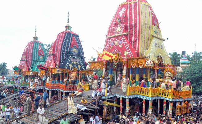 Lakhs Witness Lord Jagannath's Nabakalebar Bahuda Yatra Festival