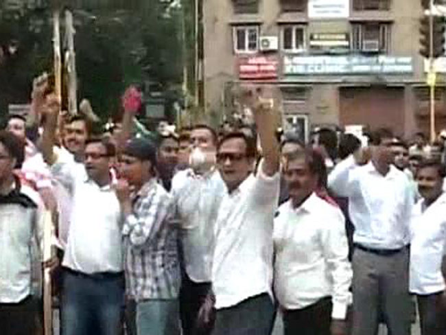 जम्मू में एम्स की मांग को लेकर तीन-दिवसीय बंद