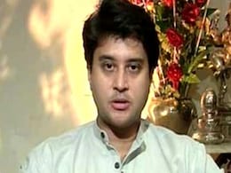 Jyotiraditya Scindia's Car Runs Over Man in Kerala, MP Meets His Family Jyotiraditya Scindia's Car Runs Over Man in Kerala, MP Meets His Family