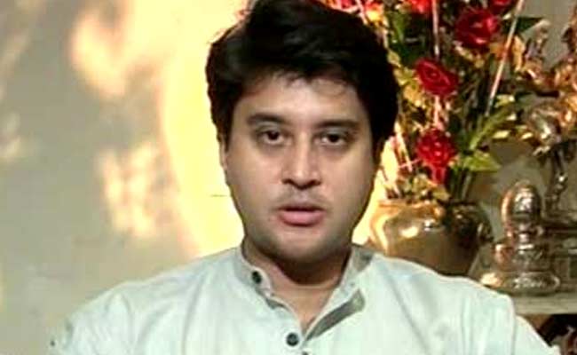 Jyotiraditya Scindia's Car Runs Over Man in Kerala, MP Meets His Family