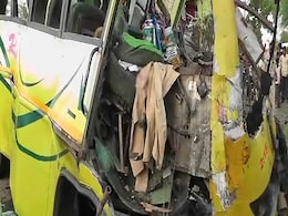 25 Dead, 19 Injured as Bus Collides With Truck in Madhya Pradesh's Khandwa 25 Dead, 19 Injured as Bus Collides With Truck in Madhya Pradesh's Khandwa