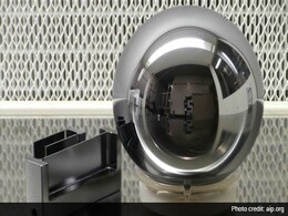 New Method for Measuring a Kilogramme Developed New Method for Measuring a Kilogramme Developed