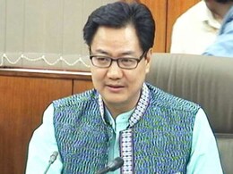 #NoVIP: किरण रिजिजू ने फ्लाइट में मुसाफिरों को हुई परेशानी के लिए कहा 'सॉरी' #NoVIP: किरण रिजिजू ने फ्लाइट में मुसाफिरों को हुई परेशानी के लिए कहा 'सॉरी'