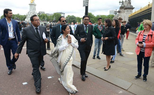 Mamata Banerjee Asks Lord Paul to Adopt Kolkata Zoo