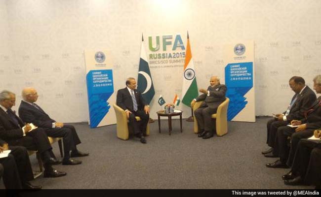 A Warm Handshake, Extended Talks for PM Narendra Modi, Nawaz Sharif