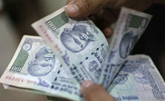 Man Held With Fake Currency Worth Rs 7 Lakh in Allahabad