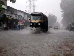 #MumbaiRains: मुंबई की बारिश ने दी कैसी-कैसी सजा, देखें 10 चुनिंदा तस्वीरें #MumbaiRains: मुंबई की बारिश ने दी कैसी-कैसी सजा, देखें 10 चुनिंदा तस्वीरें