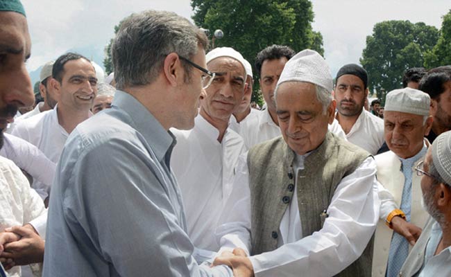 Mufti Mohammad Sayeed, Omar Abdullah Greet Each Other on Eid