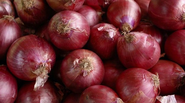 30 Thousand Kilos of Onions Sold in a Day After Delhi Govt Slashes Rate