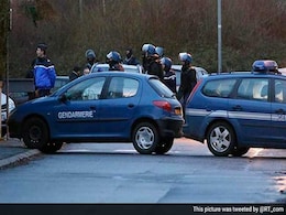 French Special Forces Evacuate18 From Mall After Gunmen Attack French Special Forces Evacuate18 From Mall After Gunmen Attack