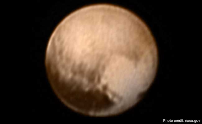 Heart-Shaped Feature Viewed on Pluto's Surface