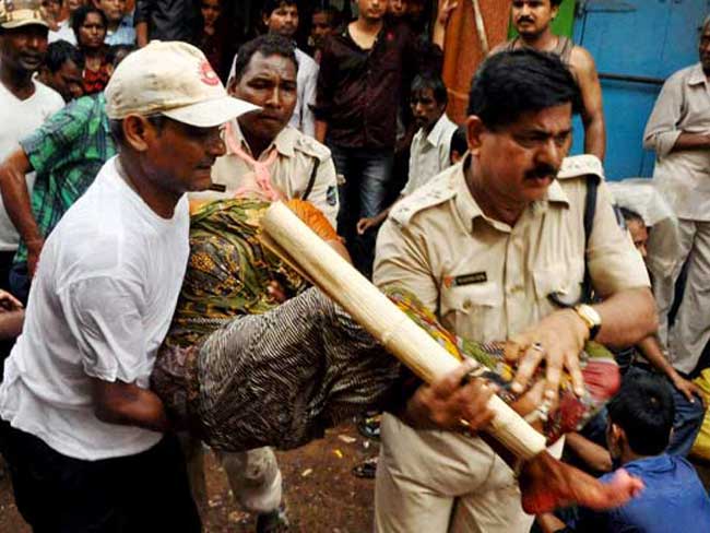 पुरी रथयात्रा में मची भगदड़, दो लोगों की मौत, 20 घायल