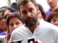 Congress Vice President Rahul Gandhi Vows to Work for the Cause of Street Vendors