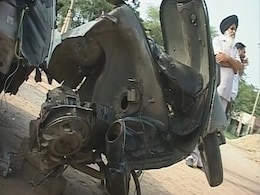 Protests After 1 Killed in Punjab Road Accident; Congress Claims Bus Owned By Badals Hit Him Protests After 1 Killed in Punjab Road Accident; Congress Claims Bus Owned By Badals Hit Him