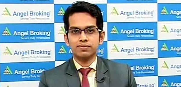 Ruchit Jain advises buying Tech Mahindra around Rs 520 for target of Rs 580.