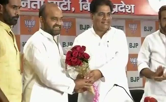 Bihar Polls: Minority Votes in Mind, BJP Re-Inducts Sabir Ali