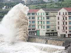 Over 800,000 Evacuated in China After Super Typhoon Chan-hom Threat
