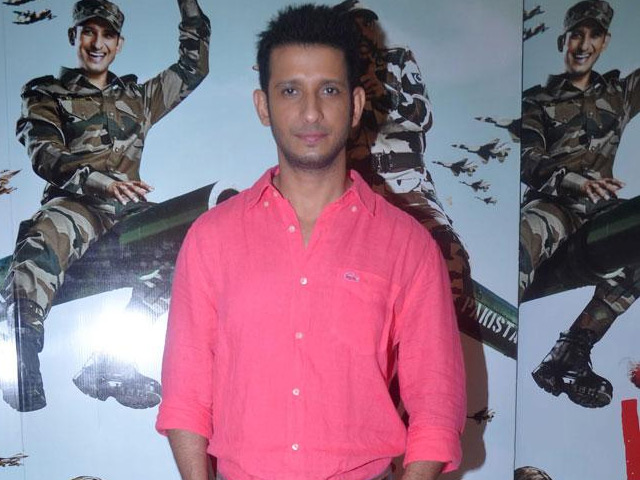 Sharman Joshi in Indian Adaptation of <i>Everybody Loves Raymond</i>?