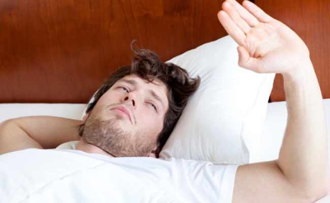 Oversleeping During Weekends Can Leave You Tired, Not Relaxed: Study