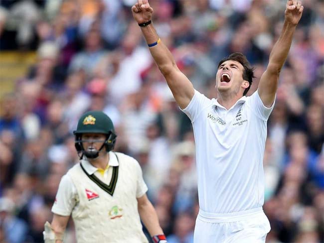 एशेज 2015 : तीसरे टेस्ट पर इंग्लैंड की पकड़ मजबूत