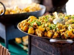 10 Best Tips On Eating Street Food In India Without Having Tummy Troubles