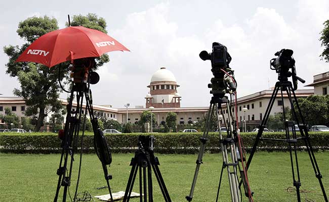 CBI to Probe Vyapam Scam and Deaths, Rules Supreme Court