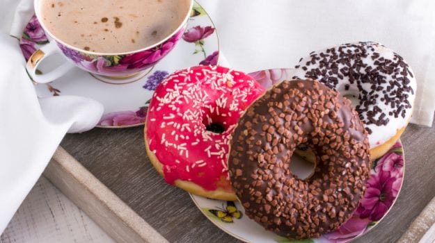 10 Tips to Help You Curb Your Sugar Cravings