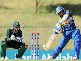 वनडे क्रिकेट के 10 हज़ारी क्लब में शामिल हुए दिलशान वनडे क्रिकेट के 10 हज़ारी क्लब में शामिल हुए दिलशान