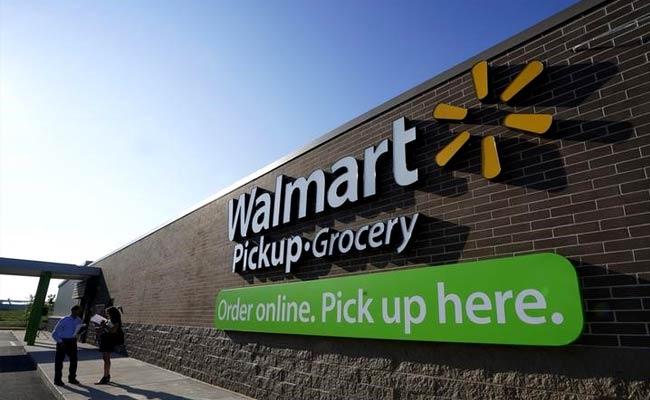 Wal-Mart Goes 'Deep' on Holiday Inventory in Bid to Boost Sales