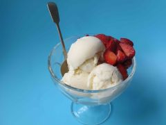 How to Make the Perfect Frozen Yoghurt How to Make the Perfect Frozen Yoghurt