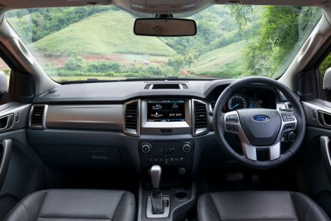 2015 Ford Endeavour