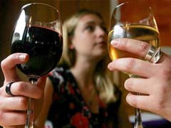 Daily Glass of Wine Raises Risk of Breast Cancer in Women Daily Glass of Wine Raises Risk of Breast Cancer in Women