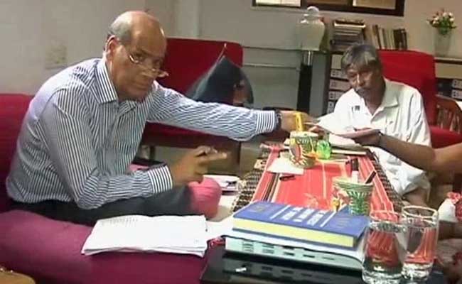 Opinion: Mumbai's Former Police Chief Has a New Stirring Job