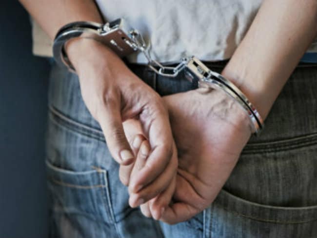 नाबालिग छात्रा से तीन महीने तक रेप करने वाला स्कूल टीचर गिरफ्तार