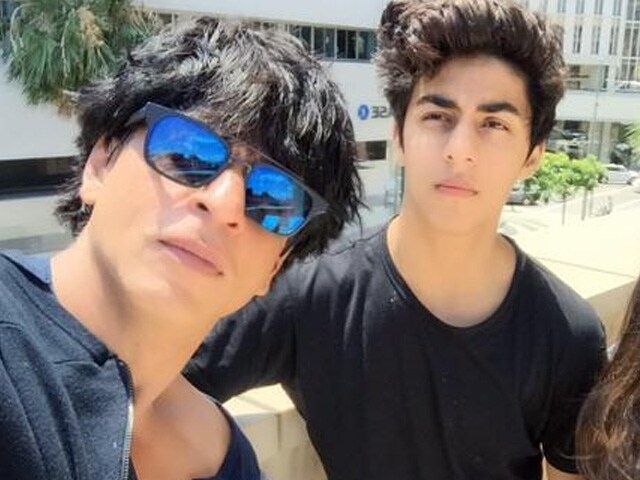 Why Shah Rukh Khan's Son Aryan Has Twitter Excited