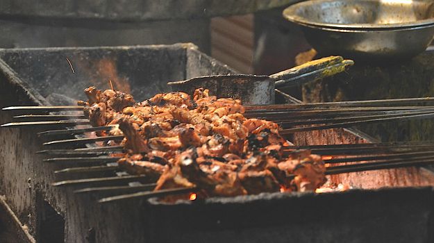 Butter Cream Chicken: The New Face of Food near Jama Masjid, Delhi