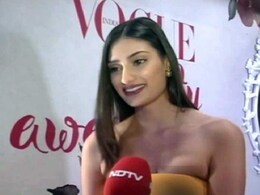 सलमान सर का जितना शुक्रिया करूं, कम होगा : आतिया शेट्टी सलमान सर का जितना शुक्रिया करूं, कम होगा : आतिया शेट्टी