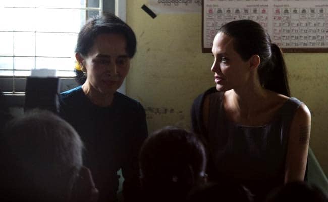 Angelina Jolie, Aung San Suu Kyi Meet Women Garment Workers in Myanmar