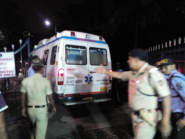 बेंगलुरु : अस्पताल में विचाराधीन कैदी ने की फायरिंग, कमांडो कार्रवाई में जख्‍मी होने के बाद मौत